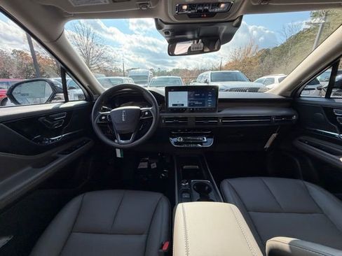 New 2026 Lincoln Corsair Grand Touring image 10