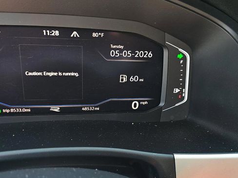 Used 2022 Volkswagen Atlas Cross Sport SEL R-Line AWD/4WD image 17