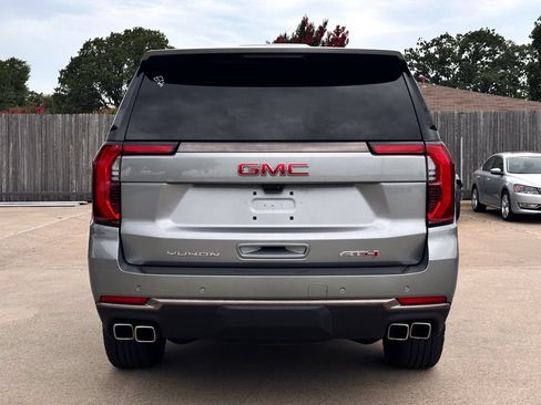 Used 2025 GMC Yukon AT4 Ultimate w/ LPO, Floor Liner Package AWD/4WD image 4