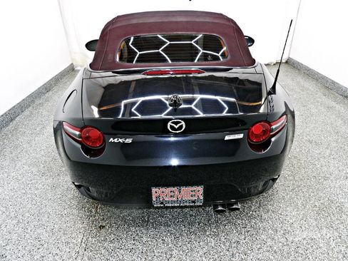 Used 2018 MAZDA MX-5 Miata Grand Touring image 5