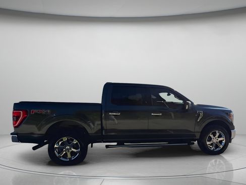 Certified 2021 Ford F150 XLT w/ Equipment Group 302A High image 31