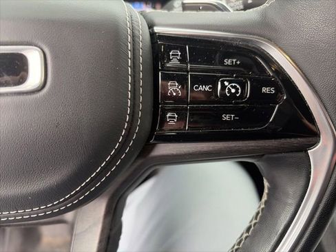 Used 2022 Jeep Grand Cherokee L Overland AWD/4WD image 14