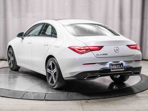 Used 2020 Mercedes-Benz CLA 250 image 2