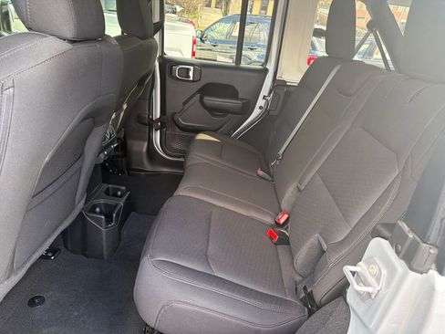 Used 2023 Jeep Wrangler Sport S image 26