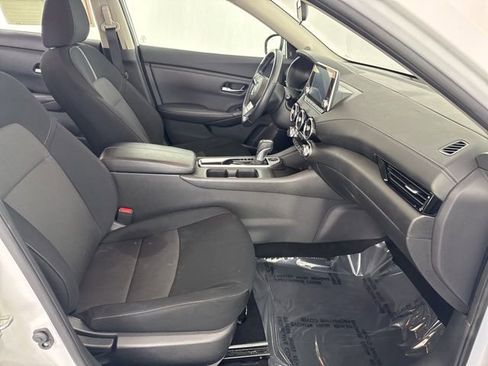 Used 2022 Nissan Sentra SV w/ All-Weather Package image 25