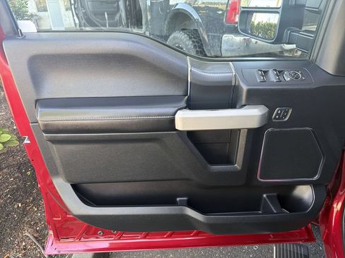 Used 2018 Ford F150 Lariat w/ Equipment Group 502A Luxury AWD/4WD image 23