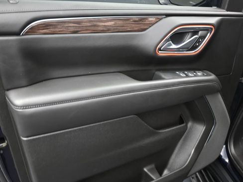 Used 2023 Chevrolet Tahoe LS image 12