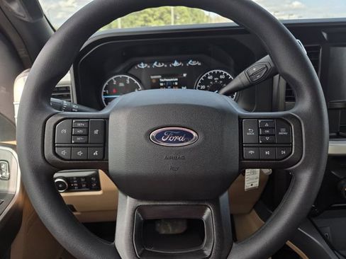New 2026 Ford F250 XLT w/ FX4 Off-Road Package image 19