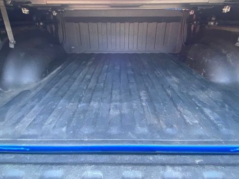 Used 2022 RAM 1500 Laramie AWD/4WD image 10