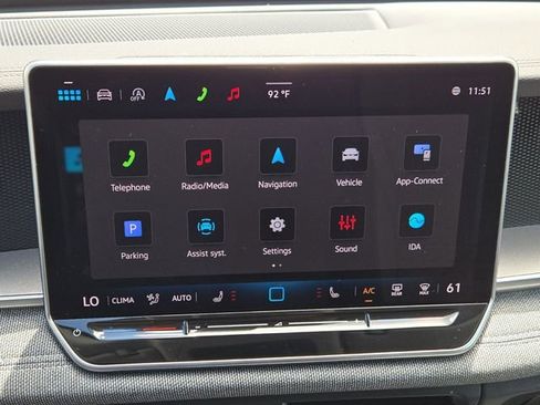 Certified 2025 Volkswagen Tiguan S FWD image 18