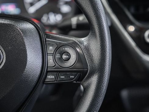 Used 2024 Toyota Corolla LE image 20