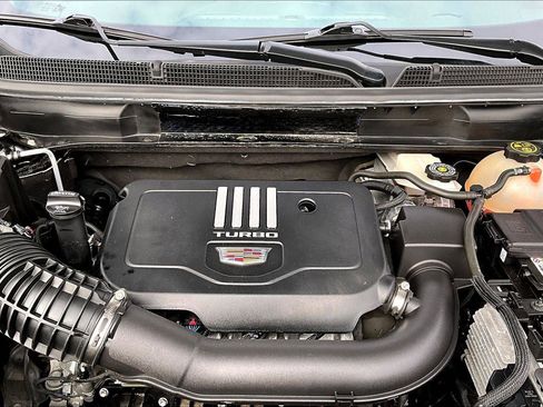 Used 2024 Cadillac XT5 Luxury w/ LPO, Floor Liner Package image 11