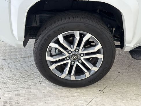 Used 2026 Toyota 4Runner Limited AWD/4WD image 12