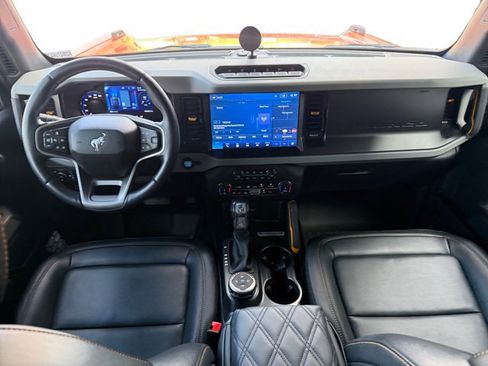 Used 2022 Ford Bronco Badlands w/ Sasquatch Package image 13