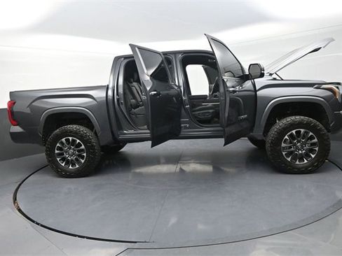 Used 2026 Toyota Tundra Limited image 38