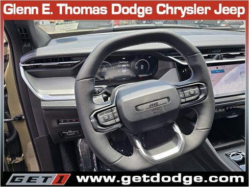 New 2026 Jeep Cherokee Laredo AWD/4WD image 12
