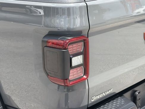 Used 2022 Jeep Gladiator Mojave w/ LED Lighting Group AWD/4WD image 7