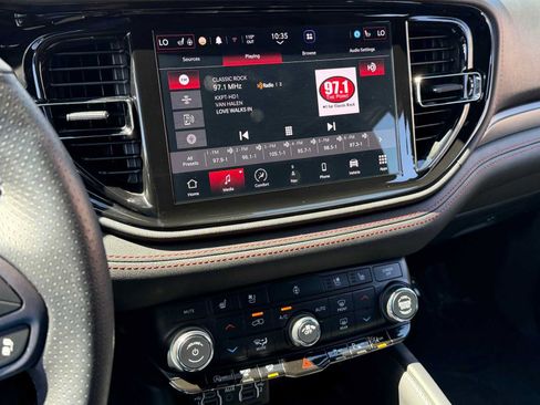 Used 2023 Dodge Durango GT AWD/4WD image 21