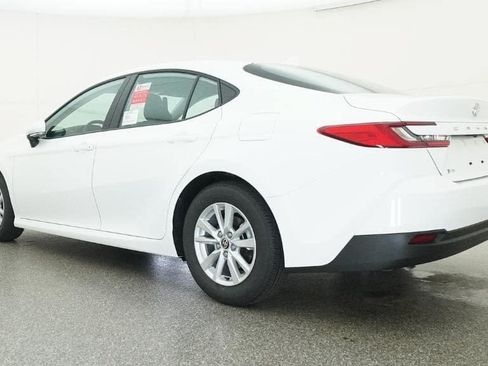 Used 2026 Toyota Camry LE FWD image 20
