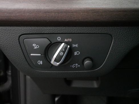 Used 2022 Audi Q5 2.0T Premium Plus image 26