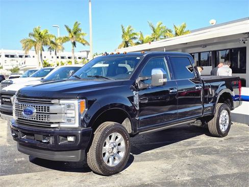 Used 2019 Ford F350 Platinum w/ Platinum Ultimate Package image 28