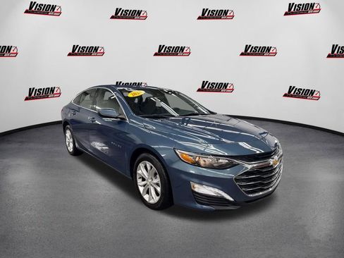 Used 2024 Chevrolet Malibu LT image 3