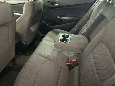 Used 2017 Chevrolet Cruze LT FWD image 5