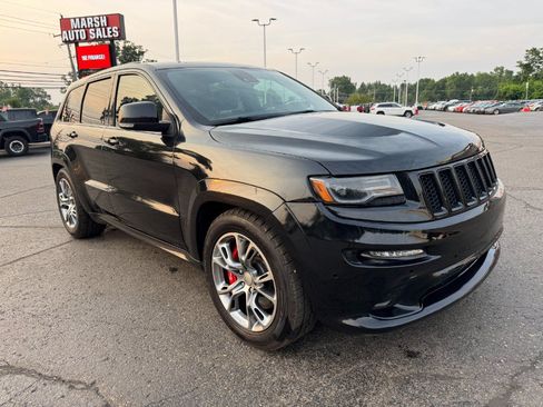 Used 2014 Jeep Grand Cherokee SRT8 w/ Luxury Group II AWD/4WD image 7