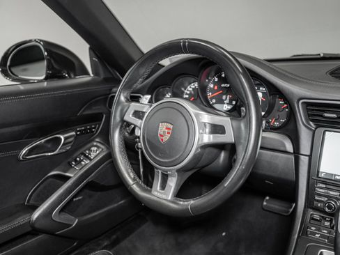 Used 2016 Porsche 911 Carrera GTS RWD image 26