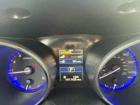 Used 2017 Subaru Legacy 2.5i Premium image 13