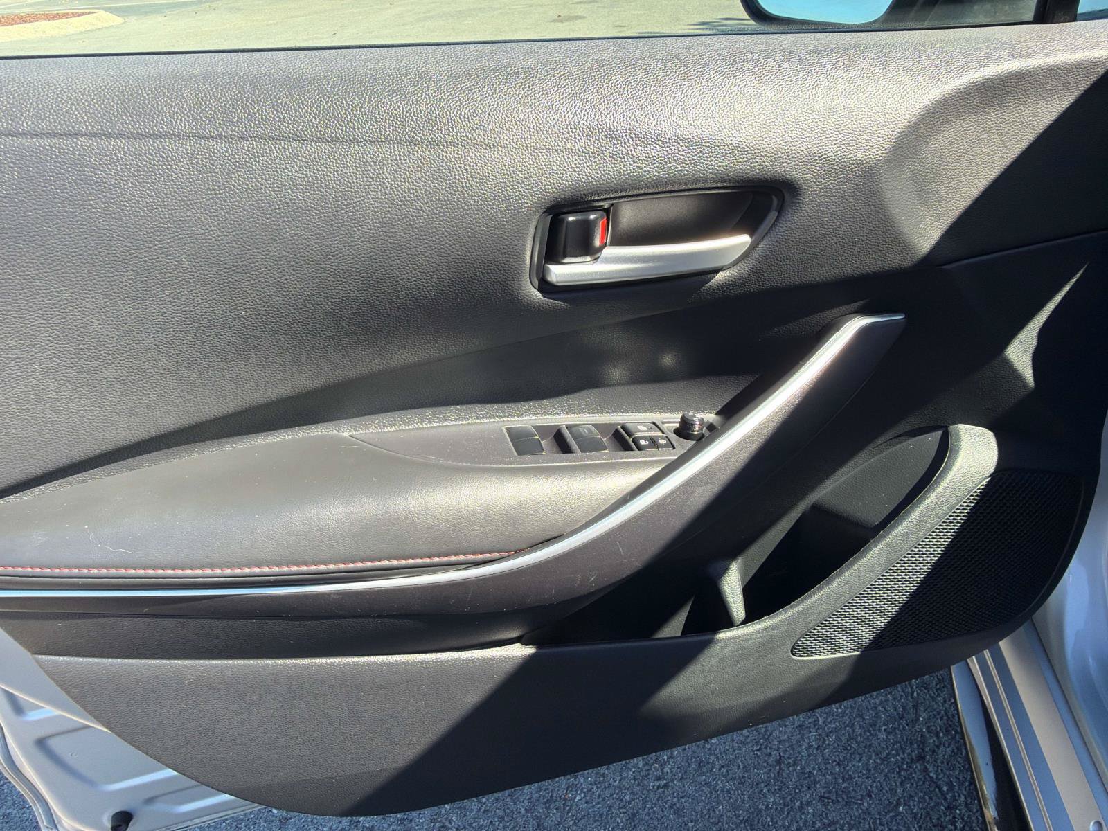 Used 2024 Toyota Corolla SE FWD image 29