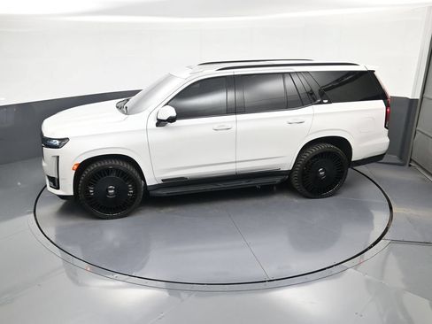 Used 2021 Cadillac Escalade Sport AWD/4WD image 30