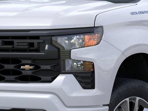 New 2026 Chevrolet Silverado 1500 Custom RWD image 10