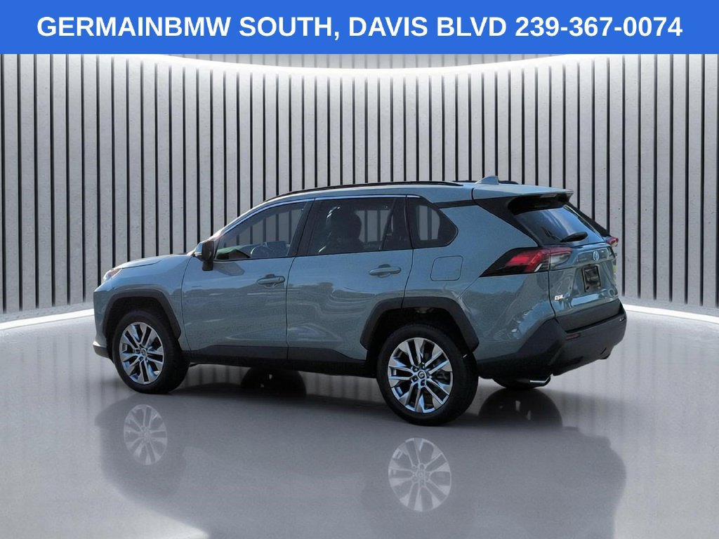 Used 2021 Toyota RAV4 XLE Premium FWD image 7
