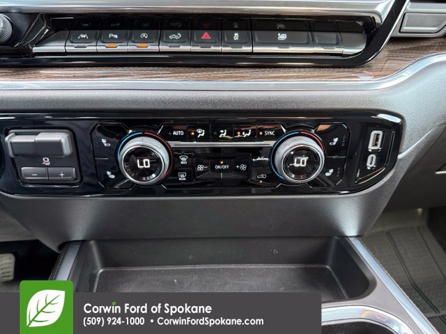 Used 2024 Chevrolet Silverado 1500 RST AWD/4WD image 33