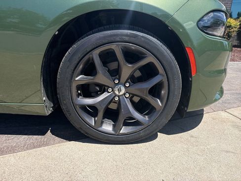 Used 2019 Dodge Charger SXT w/ Plus Group image 12