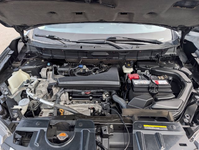 Used 2019 Nissan Rogue SL w/ Premium Package AWD/4WD image 10
