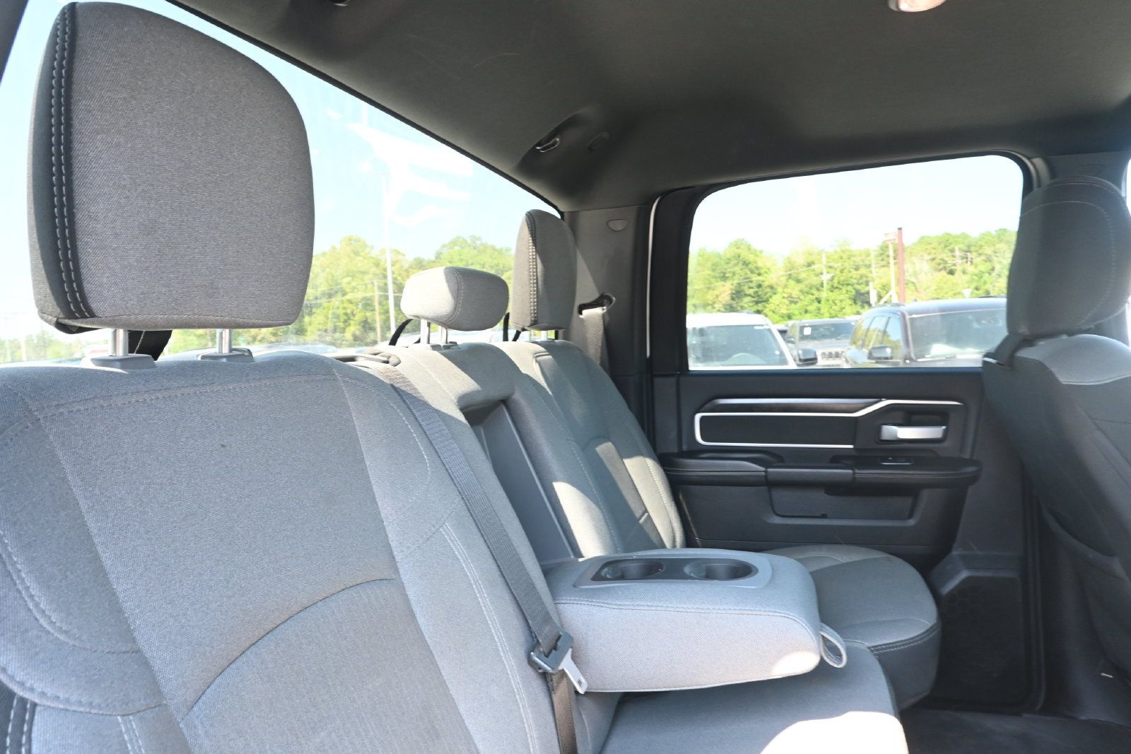 Used 2024 RAM 2500 Big Horn AWD/4WD image 26