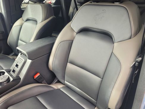 New 2025 Ford Bronco Outer Banks image 8