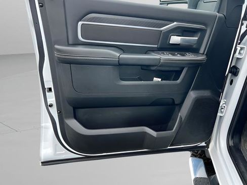 Used 2025 RAM 2500 Big Horn image 11