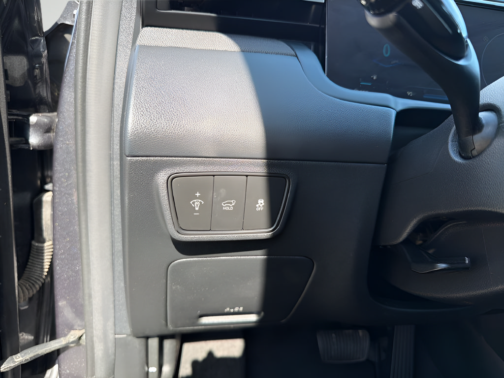 Used 2024 Hyundai Tucson Limited FWD image 34