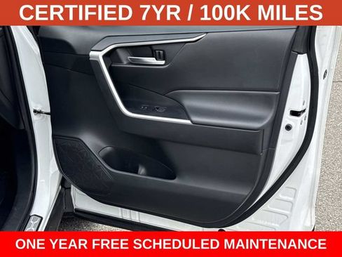 Used 2024 Toyota RAV4 XLE w/ Convenience Package FWD image 8