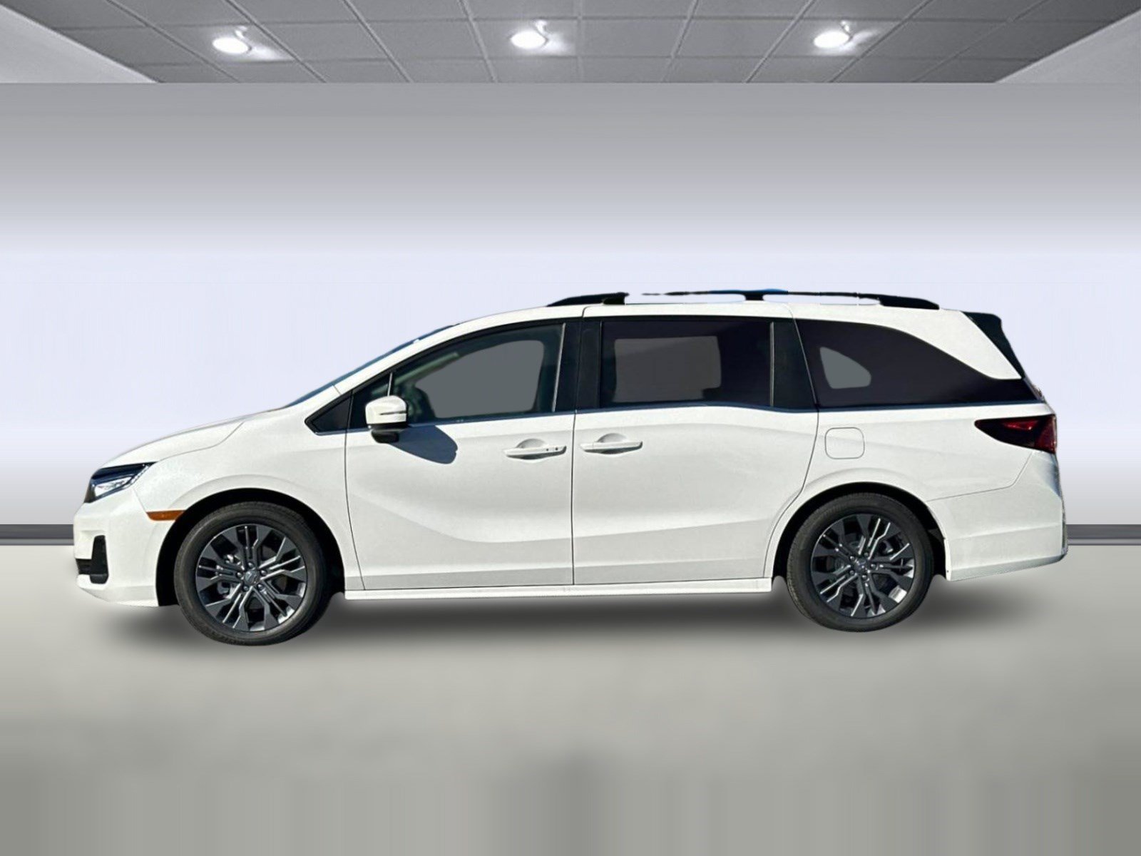 New 2027 Honda Odyssey Touring image 2