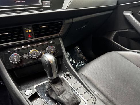 Used 2019 Volkswagen Jetta SE image 26