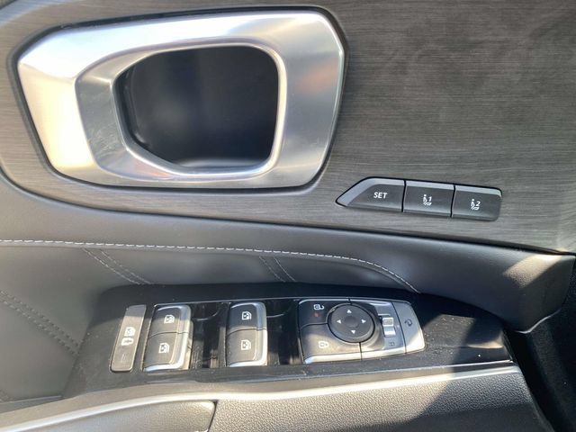 Used 2024 Kia Sorento SX Prestige AWD/4WD image 14