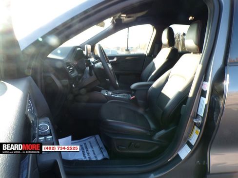 Used 2025 Ford Escape ST-Line image 16