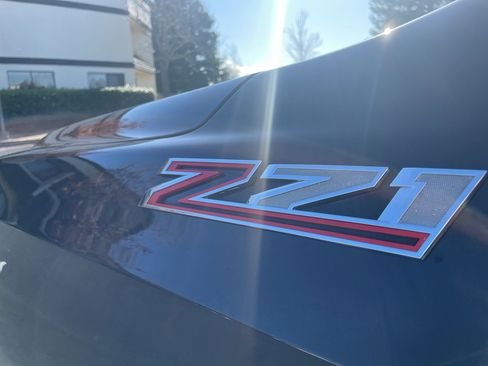 Used 2021 Chevrolet Tahoe Z71 w/ Z71 Off-Road Package image 8