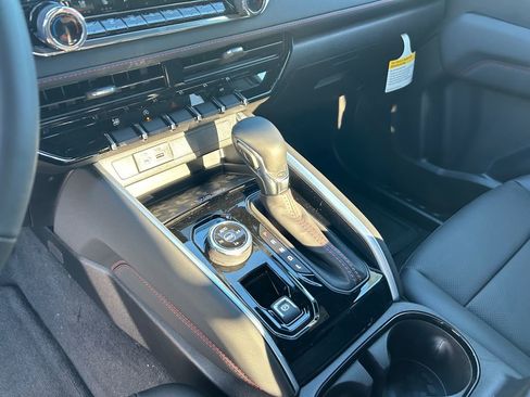 New 2026 Chevrolet Colorado Z71 w/ Technology Package image 35