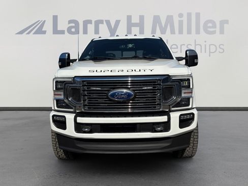Used 2022 Ford F350 Platinum w/ FX4 Off-Road Package image 8