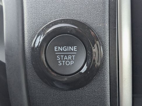 Certified 2025 Ford Expedition Max Active image 32